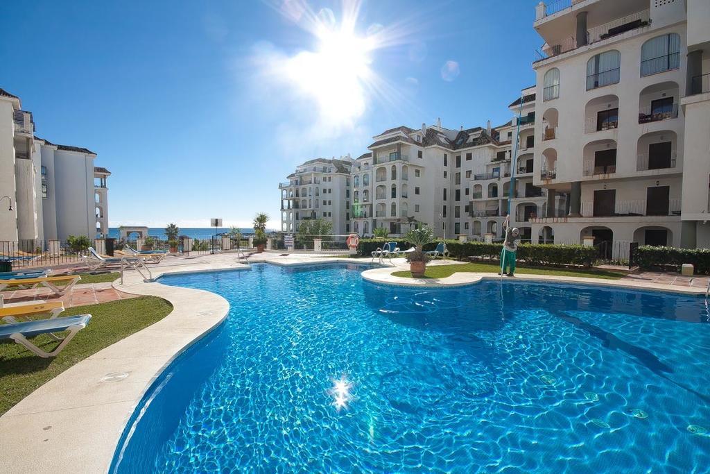 Beach Apartment Marina Duquesa Манилва Экстерьер фото