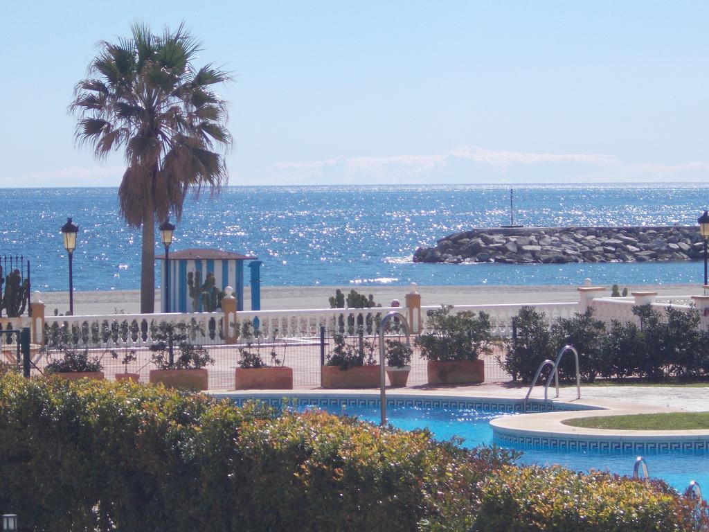 Beach Apartment Marina Duquesa Манилва Экстерьер фото