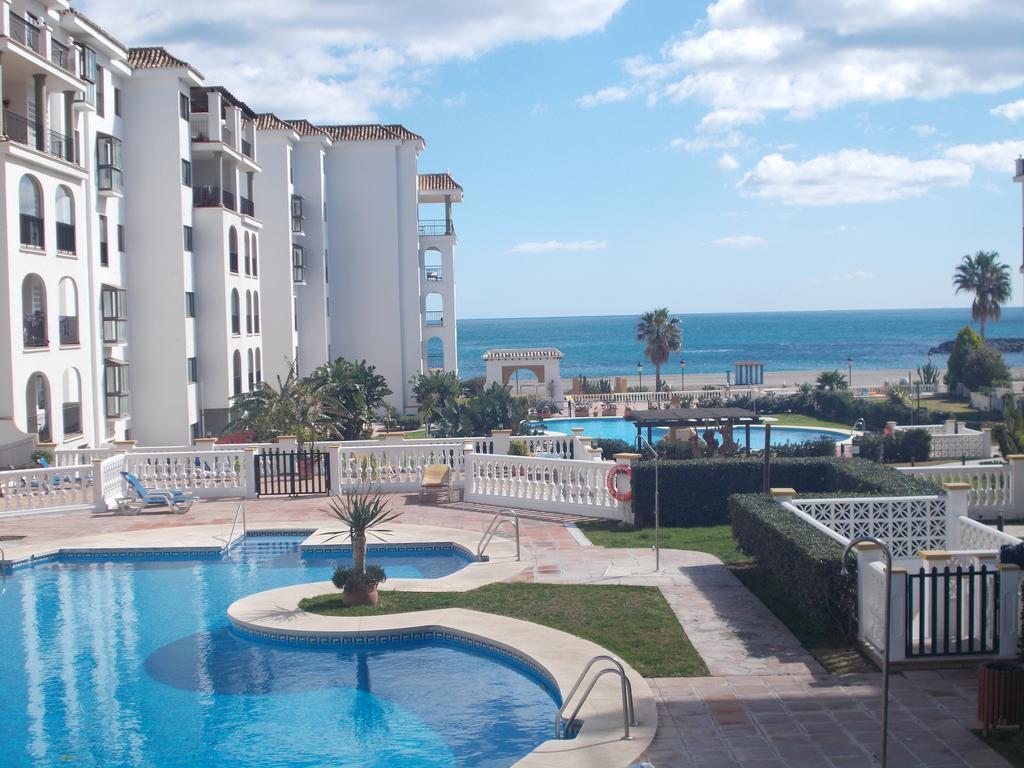 Beach Apartment Marina Duquesa Манилва Экстерьер фото
