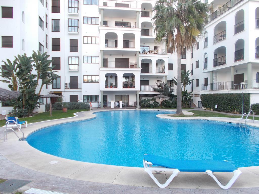 Beach Apartment Marina Duquesa Манилва Экстерьер фото