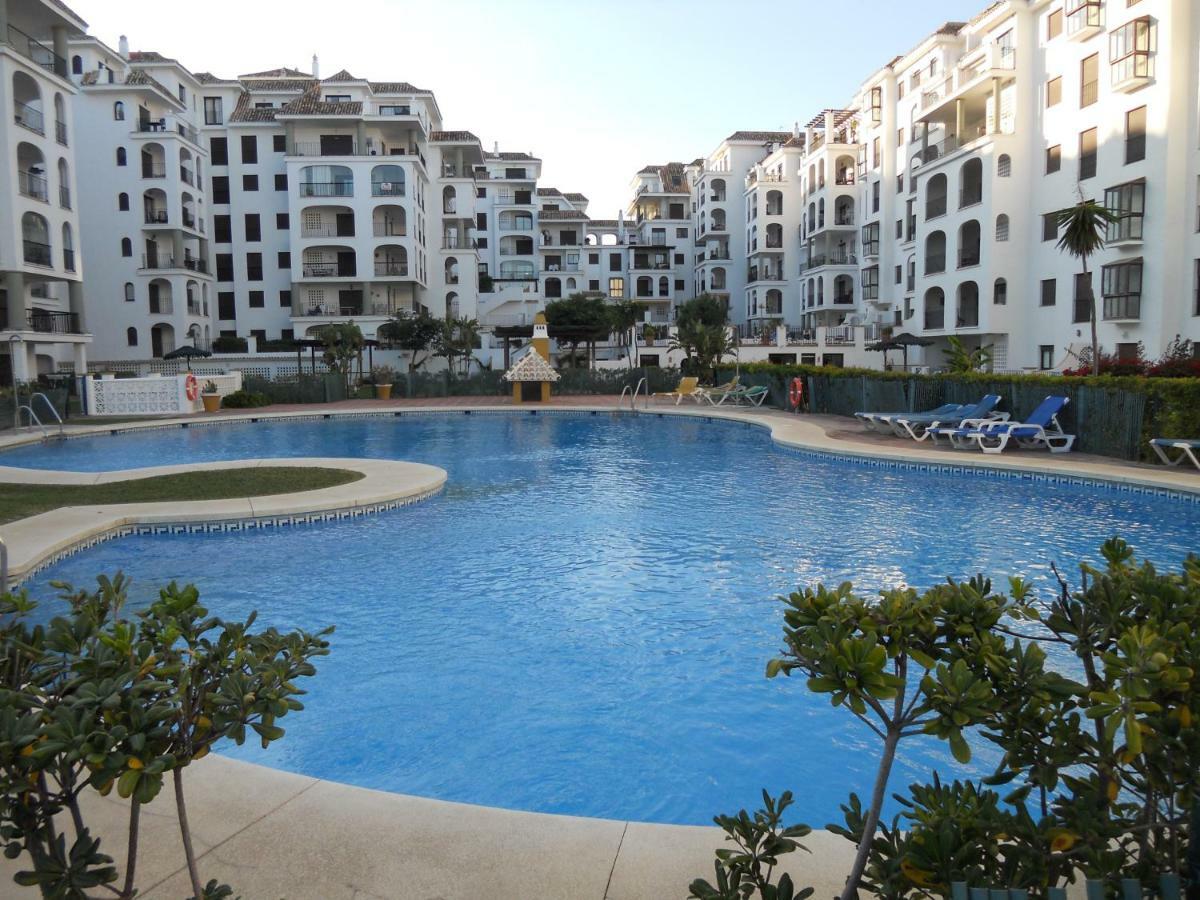 Beach Apartment Marina Duquesa Манилва Экстерьер фото