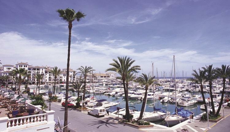 Beach Apartment Marina Duquesa Манилва Экстерьер фото